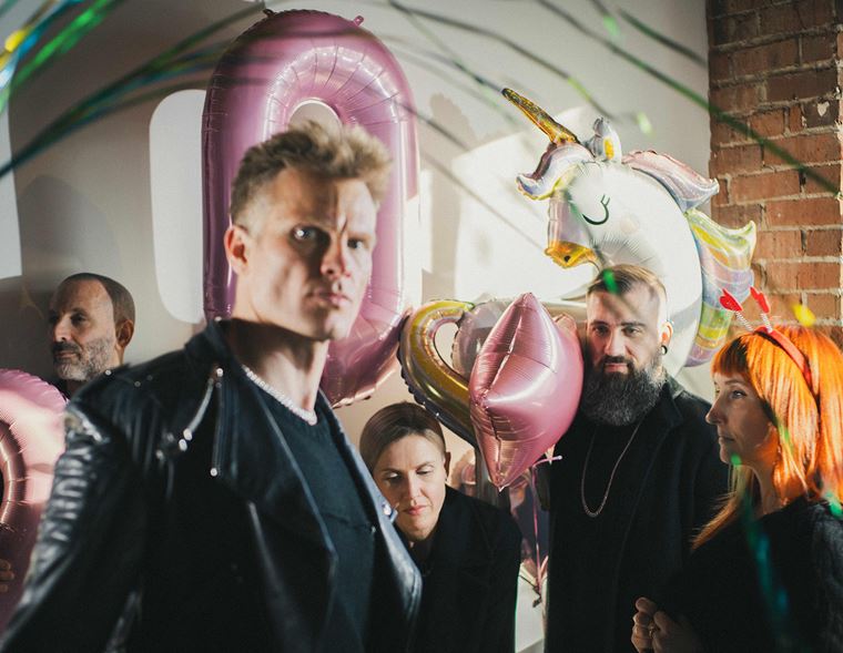 Mother Mother: the Band With 9 BILLION Streams